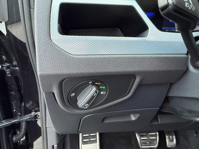 VOLKSWAGEN Touran usata, con Cerchi in lega