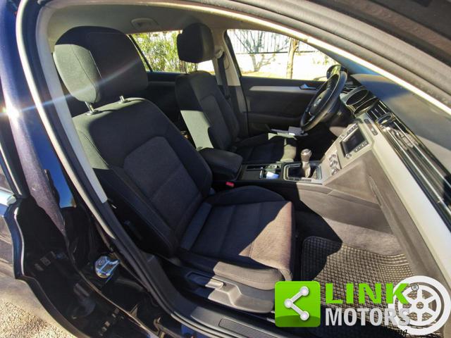 VOLKSWAGEN Passat Variant usata, con Cruise Control