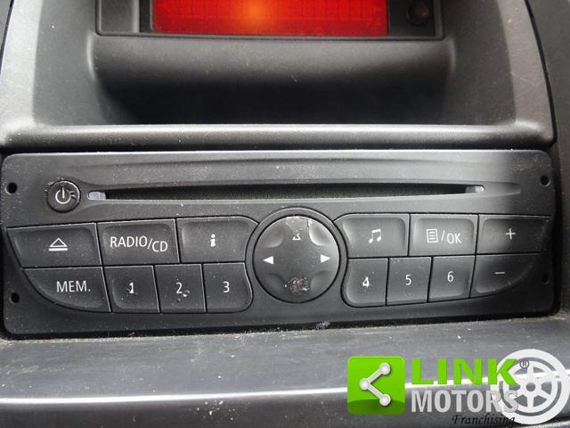 OPEL Vivaro usata, con Lettore CD