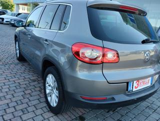 VOLKSWAGEN Tiguan usata, con Autoradio