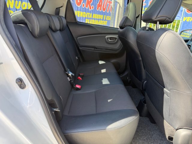 TOYOTA Yaris usata 22