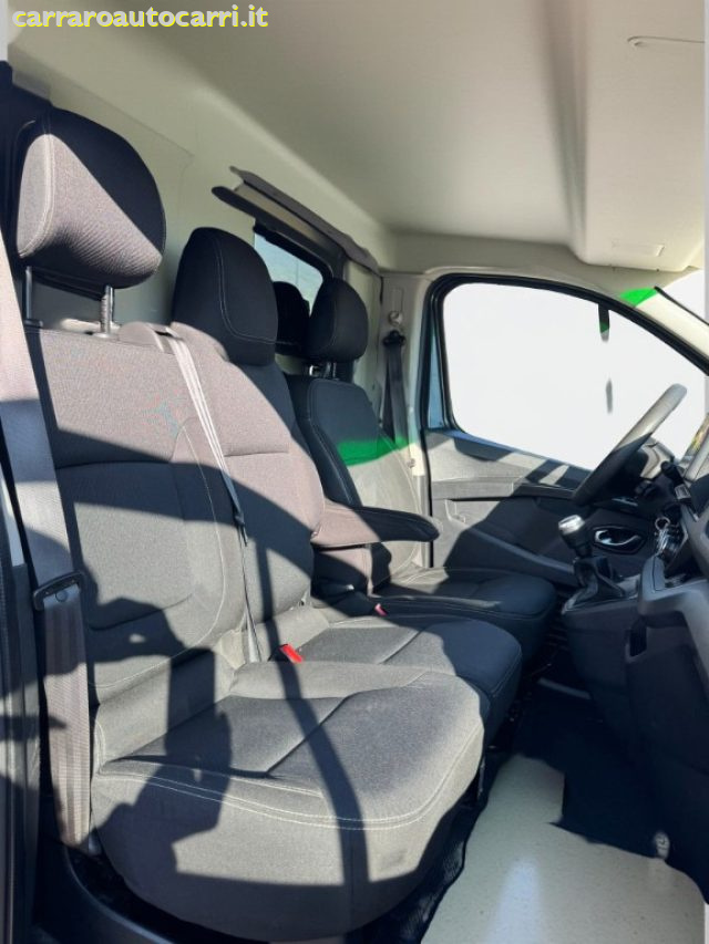 RENAULT Trafic usata, con Cruise Control