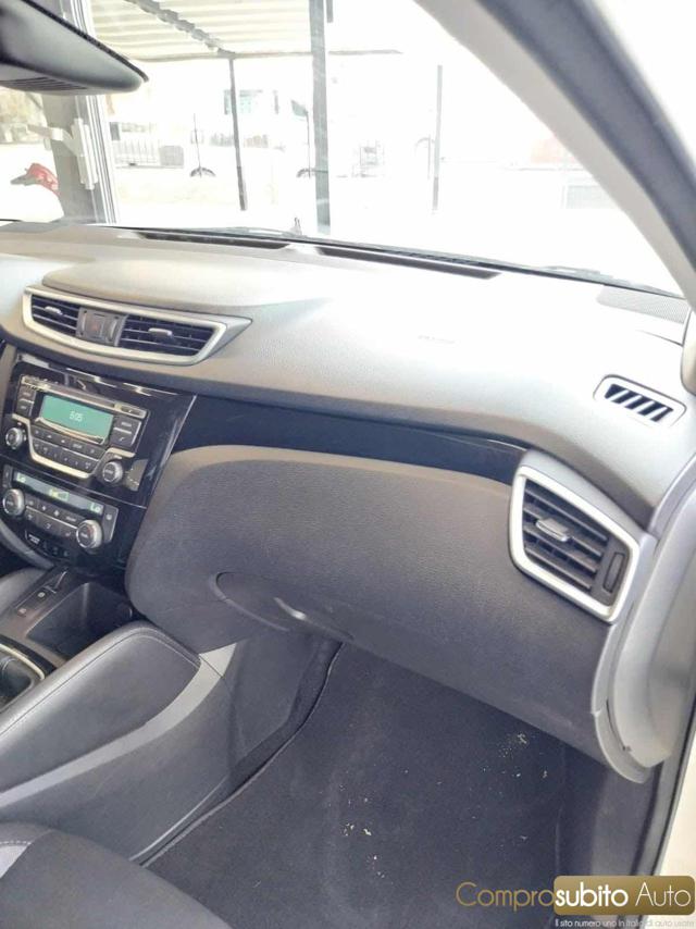 NISSAN Qashqai usata, con Specchietti laterali elettrici