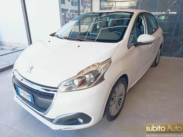 PEUGEOT 208 usata, con Airbag