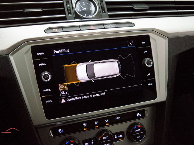 VOLKSWAGEN Passat Variant usata 31