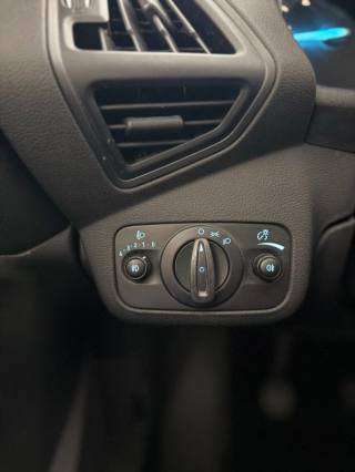 FORD Kuga usata 18