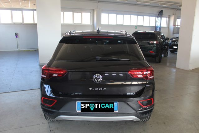 VOLKSWAGEN T-Roc usata, con Alzacristalli elettrici