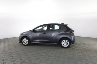 TOYOTA Yaris usata 5
