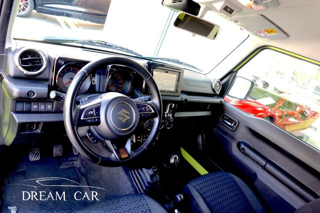 SUZUKI Jimny usata, con Cerchi in lega