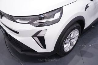 RENAULT Captur usata 24