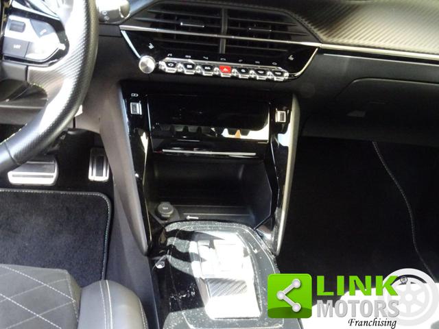 PEUGEOT 2008 usata, con Cruise Control
