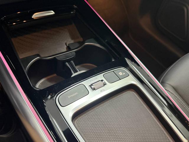 MERCEDES-BENZ GLA 200 usata, con Volante in pelle