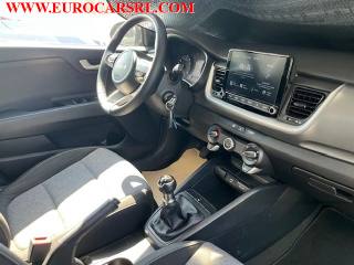 KIA Stonic usata 28