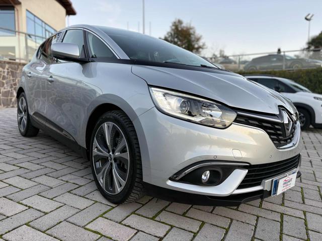 RENAULT Scenic usata, con Airbag