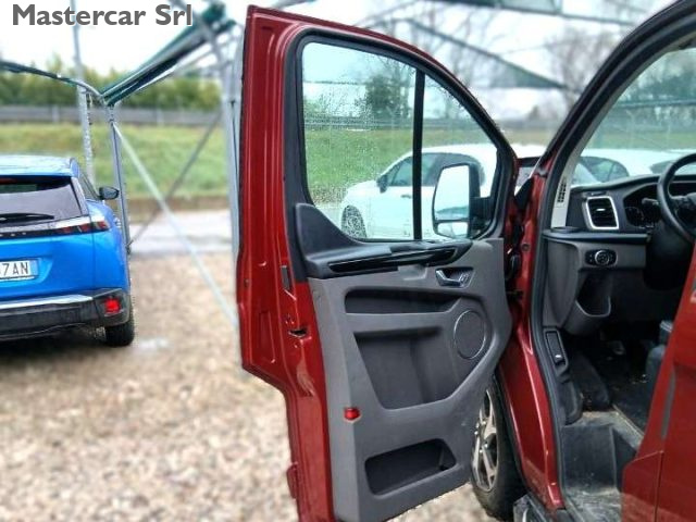 FORD Tourneo Custom usata, con Alzacristalli elettrici