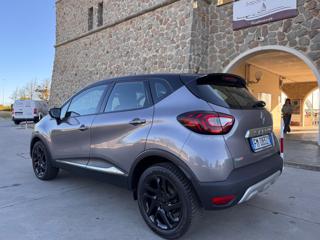 RENAULT Captur usata 46