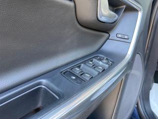 VOLVO V60 usata, con USB