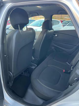 RENAULT Captur usata, con Sedile posteriore sdoppiato