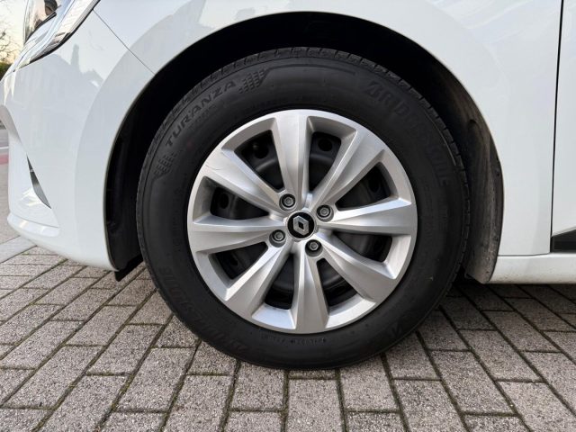 RENAULT Clio usata 14