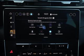 MASERATI Grecale usata, con Sistema di avviso di distanza