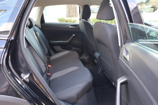 VOLKSWAGEN Taigo usata 115