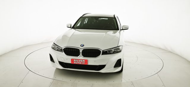 BMW 320 usata, con Bluetooth