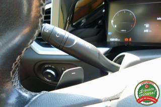 OPEL Grandland usata, con Luci diurne LED