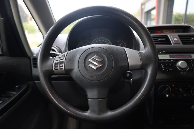 SUZUKI SX4 usata, con Pneumatici quattro stagioni