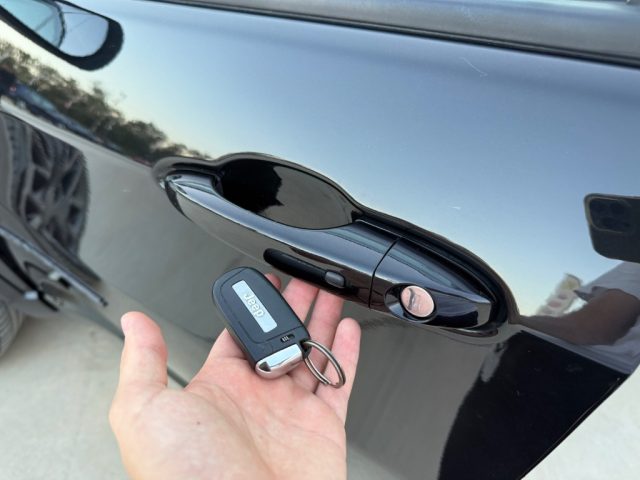 JEEP Compass usata, con Interni in pelle