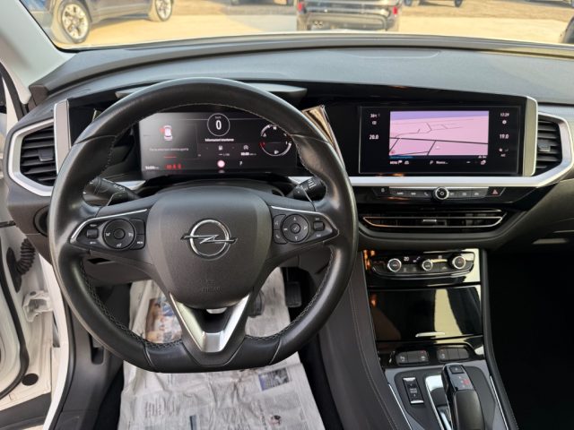 OPEL Grandland usata, con Specchietti laterali elettrici