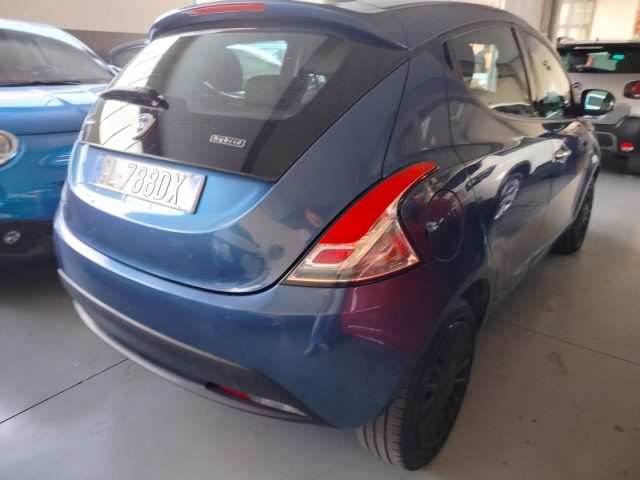 LANCIA Ypsilon usata, con Servosterzo