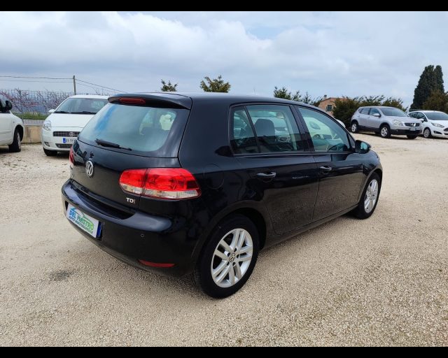 VOLKSWAGEN Golf usata, con Cruise Control