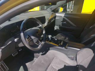 OPEL Astra usata, con Park Distance Control