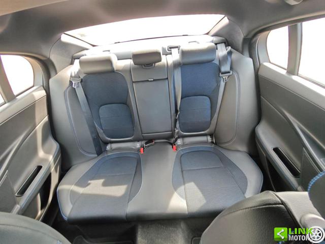 JAGUAR XE usata, con Airbag testa