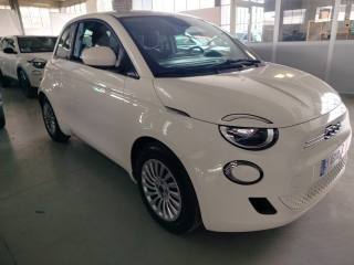 FIAT 500e usata, con Controllo elettronico della corsia