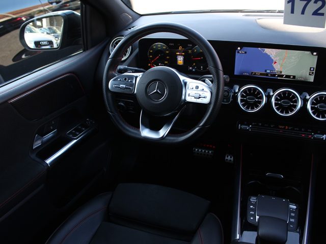 MERCEDES-BENZ B 180 usata, con Sistema di navigazione