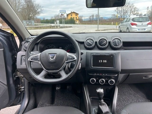 DACIA Duster usata, con Autoradio