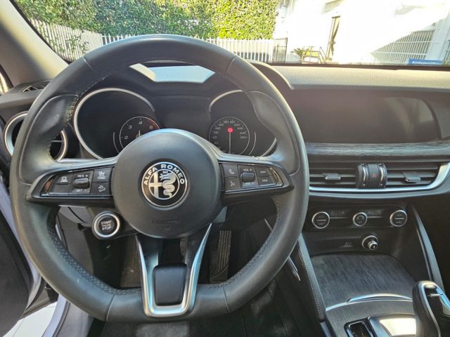 ALFA ROMEO Stelvio usata, con Volante in pelle