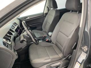 VOLKSWAGEN Golf Variant usata, con Cruise Control