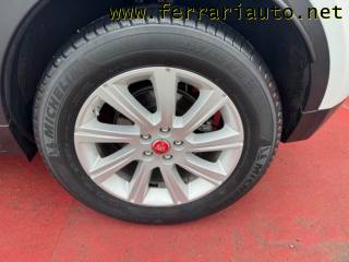 JAGUAR E-Pace usata, con Autoradio