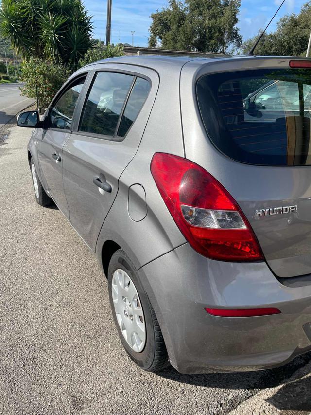 HYUNDAI i20 usata, con Controllo trazione