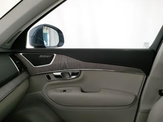 VOLVO XC90 usata, con Luci diurne LED
