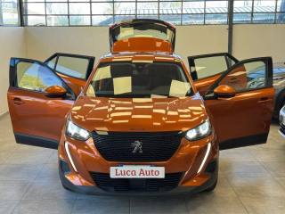 PEUGEOT 2008 usata, con Airbag