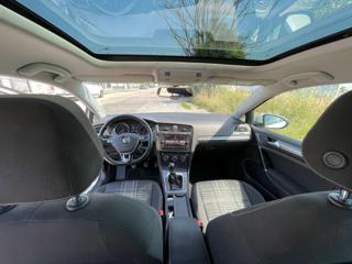 VOLKSWAGEN Golf usata, con Airbag laterali