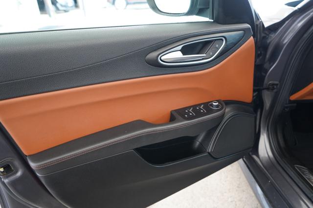 ALFA ROMEO Giulia usata, con Interni in pelle