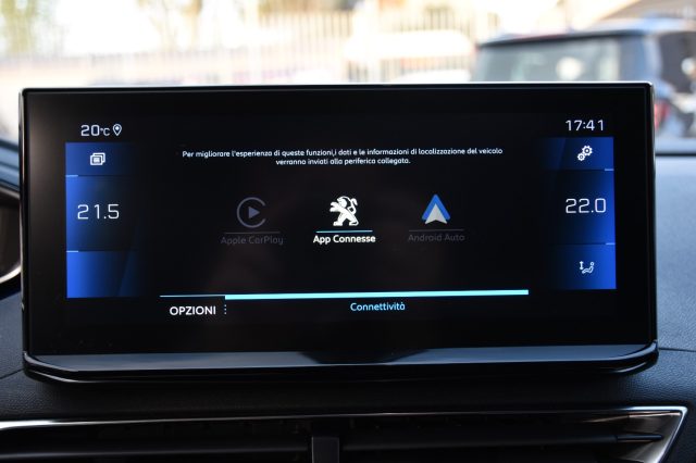 PEUGEOT 3008 usata, con Bracciolo