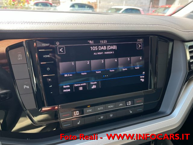 VOLKSWAGEN Touareg usata, con Volante in pelle