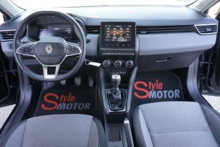 RENAULT Clio usata, con Autoradio