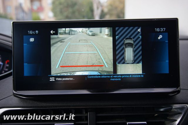 PEUGEOT 5008 usata, con Fari LED