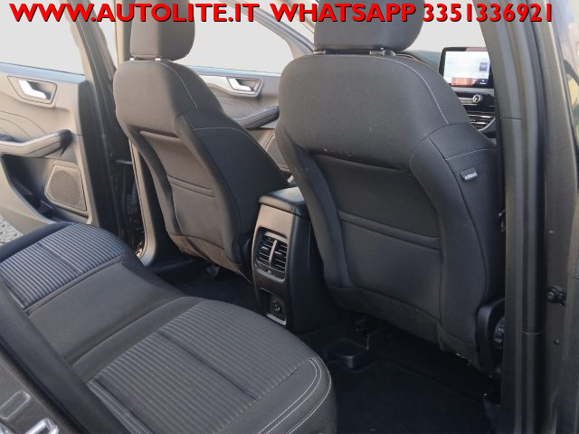 FORD Kuga usata, con Touch screen